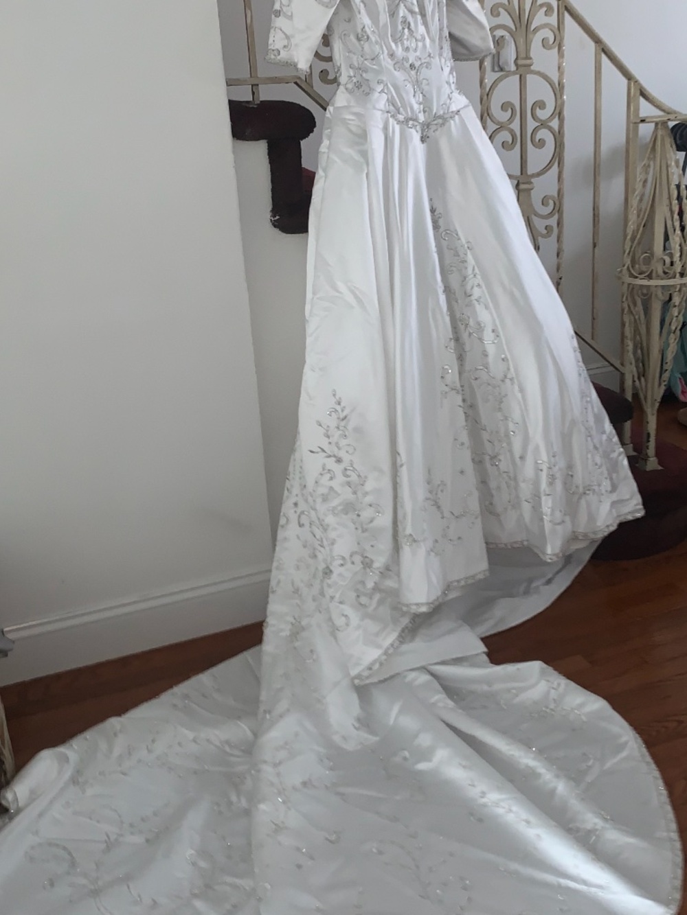 Bride gown modest